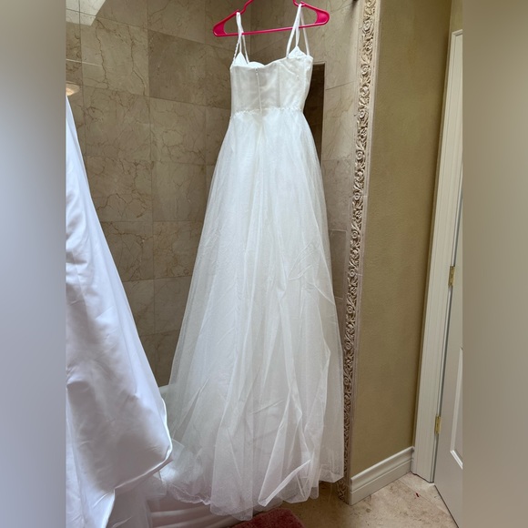 Size 8 sparkle princess wedding dress - Picture 9 of 11